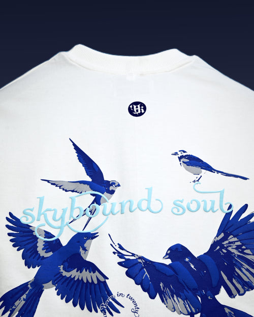 SKY WHITE